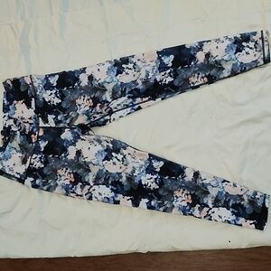 Leggings by Kyodan